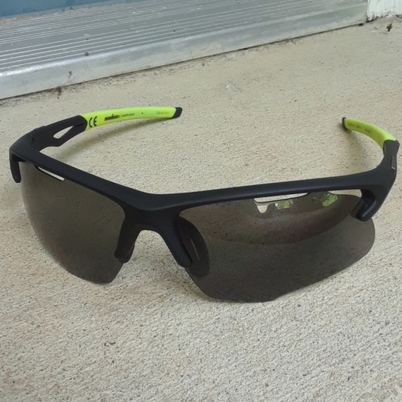 Ironman polarized sunglasses bundle - Picture 4 of 8